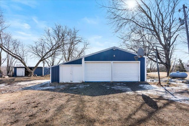 1054 County Road 6 NE, Stanchfield, MN 55080