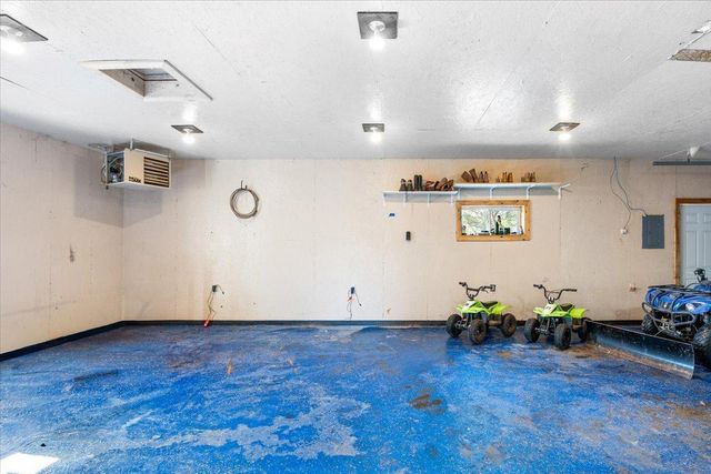 1054 County Road 6 NE, Stanchfield, MN 55080