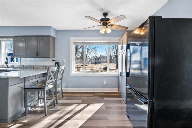 1054 County Road 6 NE, Stanchfield, MN 55080