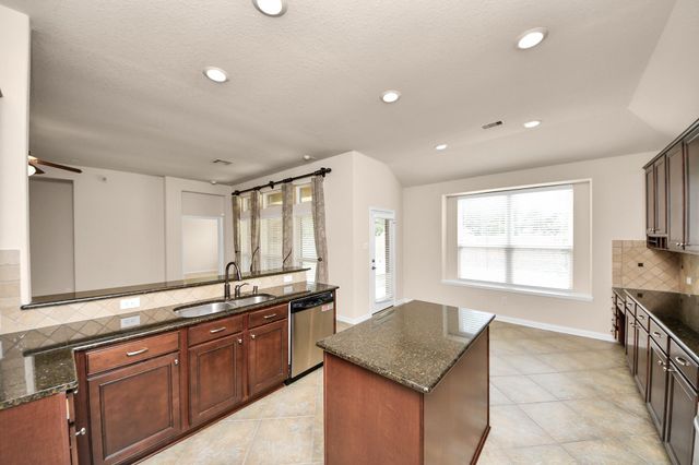 9427 Thurber Ridge Drive, Spring, TX 77379