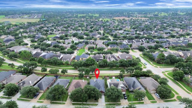 9427 Thurber Ridge Drive, Spring, TX 77379