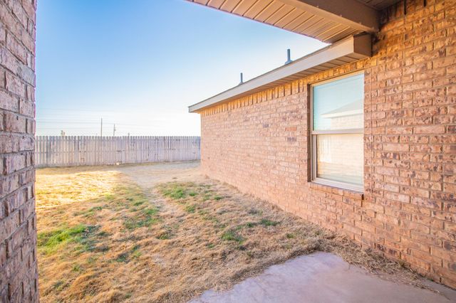 2615 113th Street, Lubbock, TX 79423