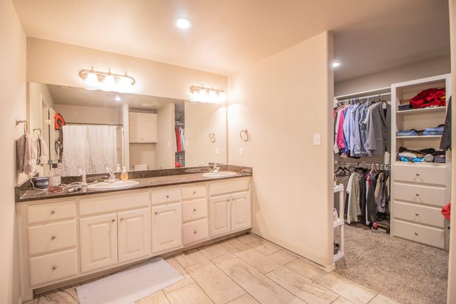 2615 113th Street, Lubbock, TX 79423