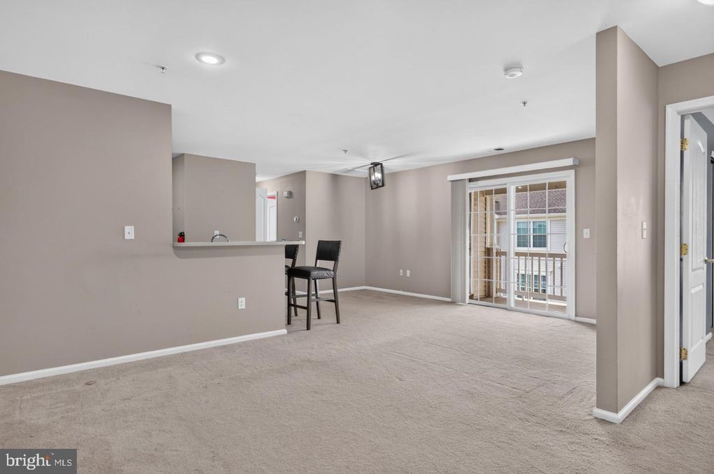 115 LIONHEART LN, WEST DEPTFORD, NJ 08086 — photo 2