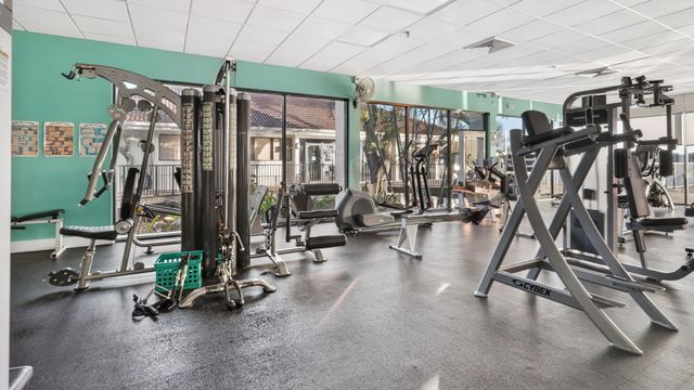 110 Lake Emerald Drive Unit 303, Oakland Park, FL 33309