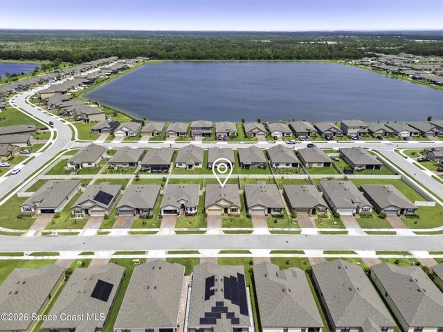 1814 Farmhouse Road SE, Palm Bay, FL 32909