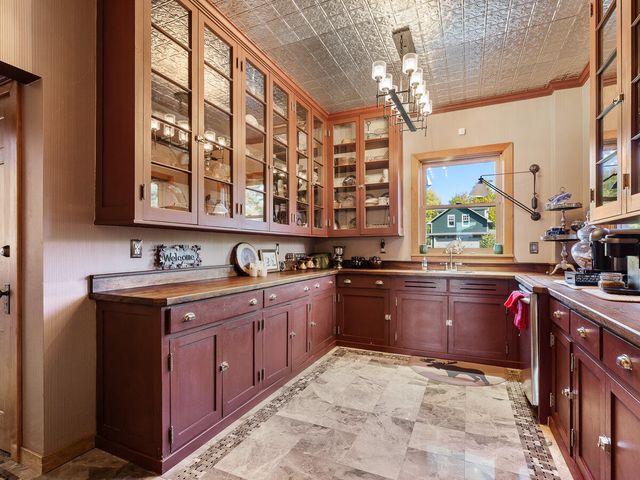 126 Forest Brook Drive, Lake Placid, NY 12946