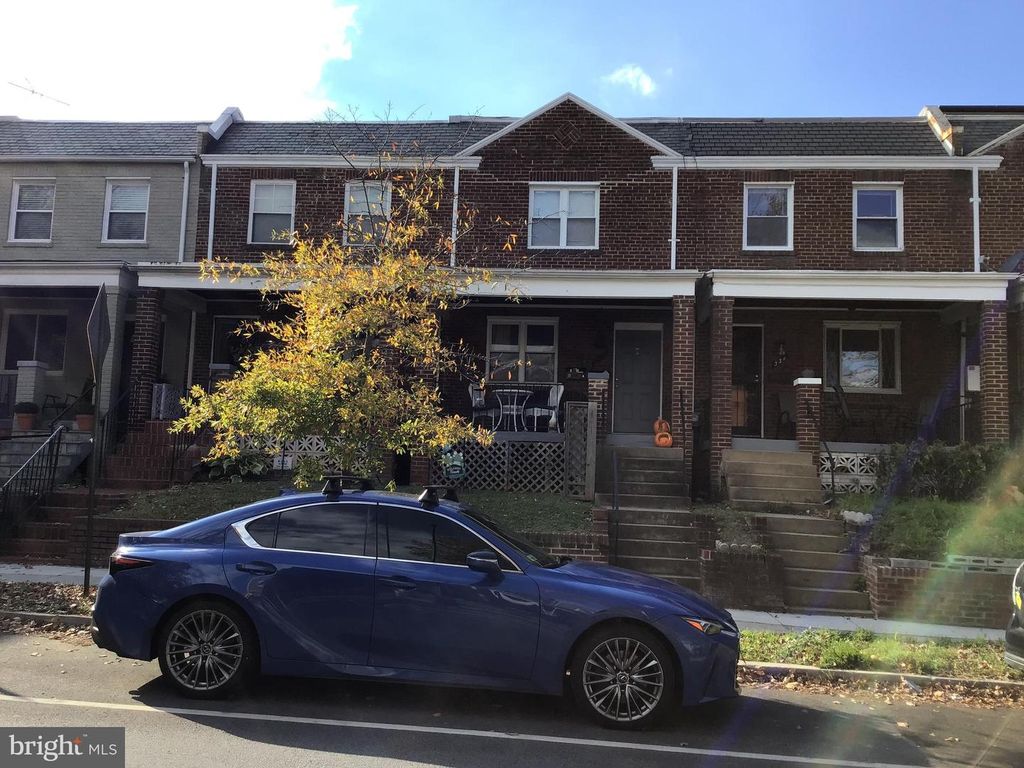 332 19TH ST NE, Washington, DC 20002