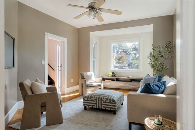 87 College Ave 87, Medford, MA 02155