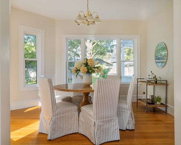 87 College Ave 87, Medford, MA 02155