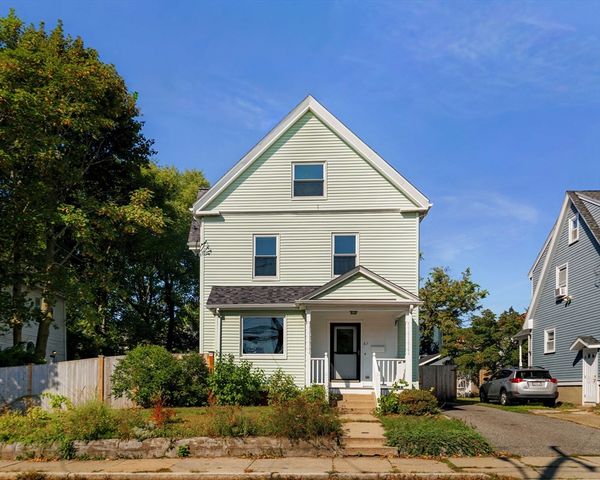 87 College Ave 87, Medford, MA 02155