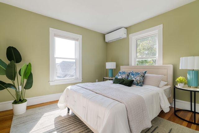 87 College Ave 87, Medford, MA 02155