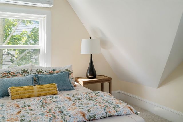 87 College Ave 87, Medford, MA 02155