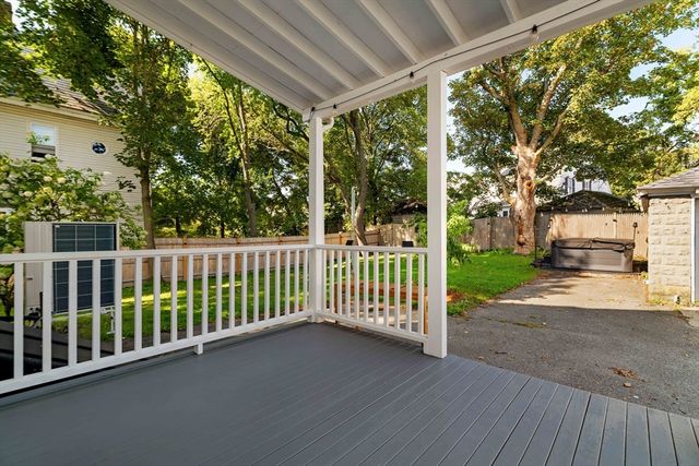 87 College Ave 87, Medford, MA 02155