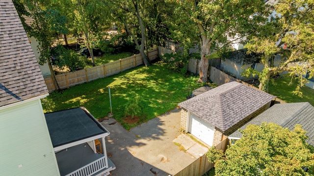 87 College Ave 87, Medford, MA 02155