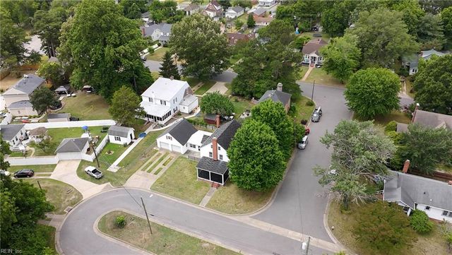 5 Willoughby PL, Hampton, VA 23661
