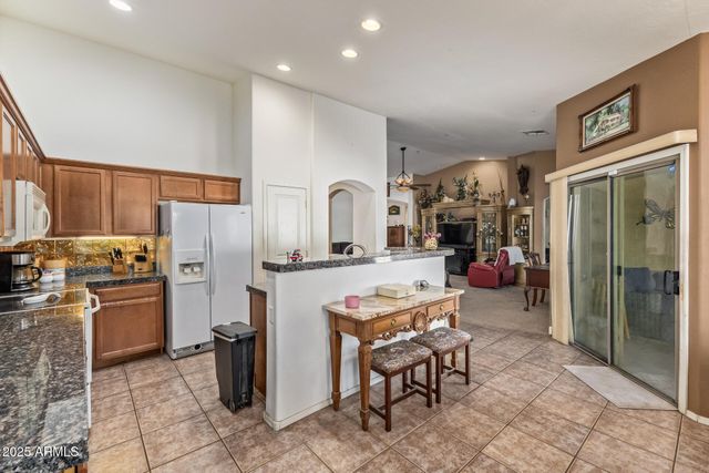 46058 W TULIP Lane, Maricopa, AZ 85139