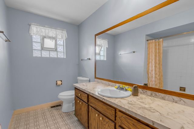 7736 W 157th Place, Orland Park, IL 60462