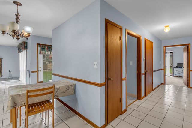 7736 W 157th Place, Orland Park, IL 60462