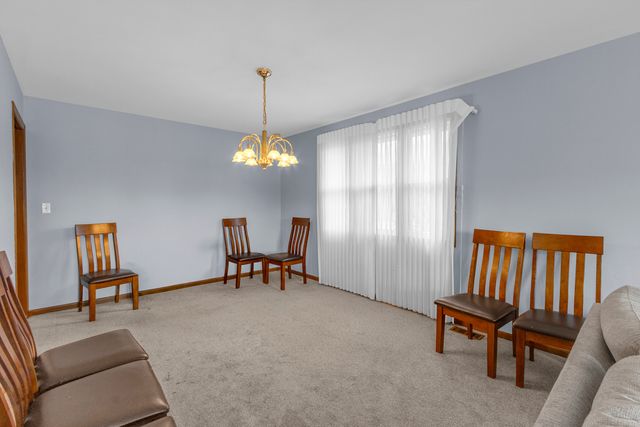 7736 W 157th Place, Orland Park, IL 60462