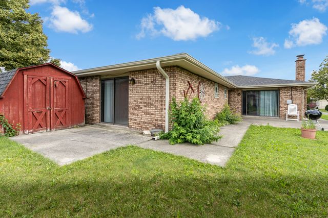7736 W 157th Place, Orland Park, IL 60462