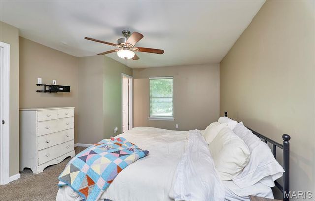 1605 Fairwood Forest Drive, St Peters, MO 63376