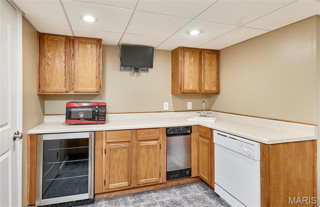 1605 Fairwood Forest Drive, St Peters, MO 63376