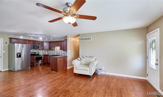 1605 Fairwood Forest Drive, St Peters, MO 63376
