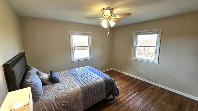 2946 Locust Street, Seward, IL 61077