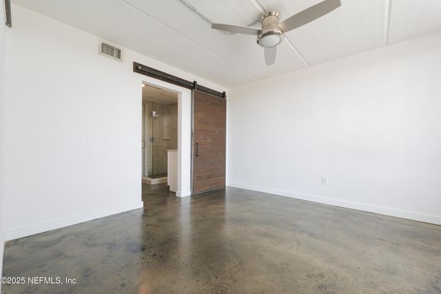 275 1ST Street S 102, Jacksonville Beach, FL 32250