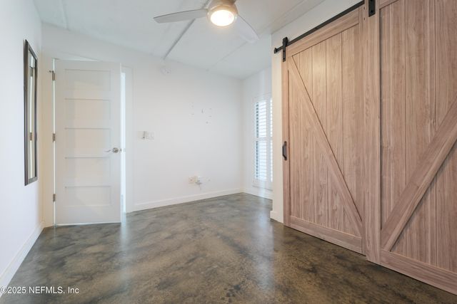 275 1ST Street S 102, Jacksonville Beach, FL 32250