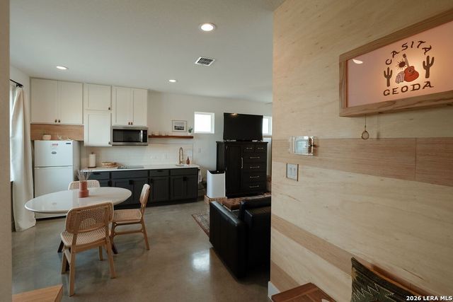 103 Cascada, Spring Branch, TX 78070