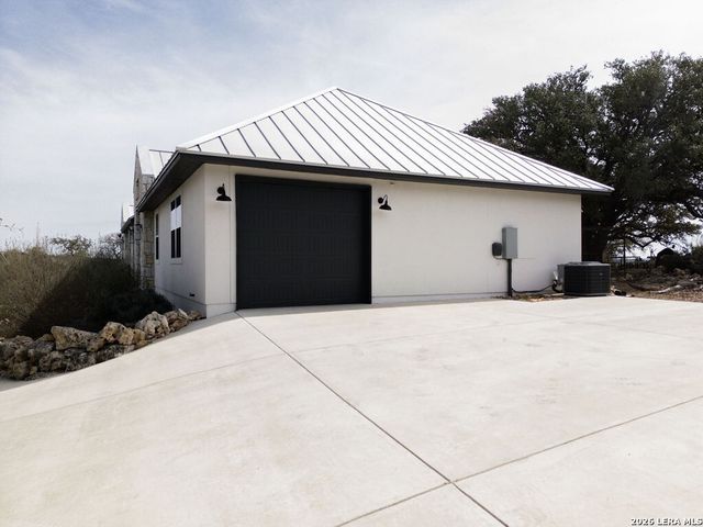 103 Cascada, Spring Branch, TX 78070