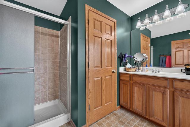 6728 84th AVENUE, Kenosha, WI 53142