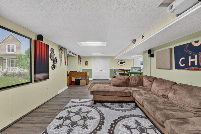 6728 84th AVENUE, Kenosha, WI 53142