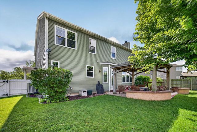 6728 84th AVENUE, Kenosha, WI 53142