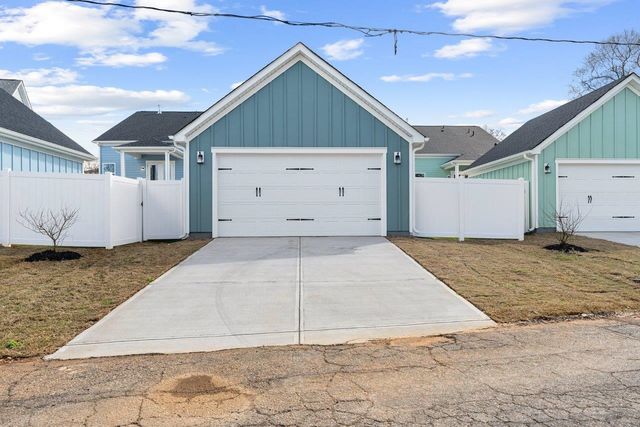 69 Madison Dr., Georgetown, SC 29440