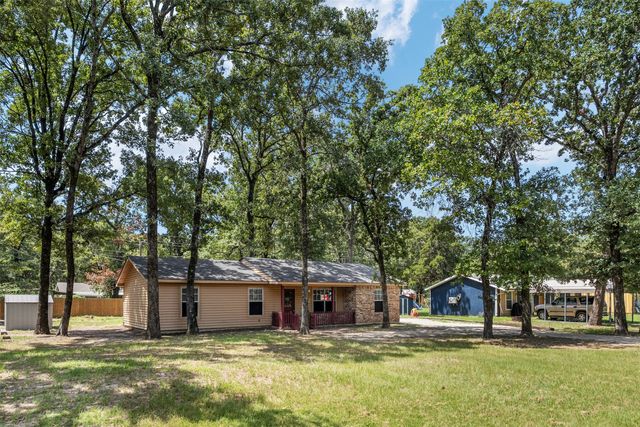 217 Pierce Drive, Mabank, TX 75156
