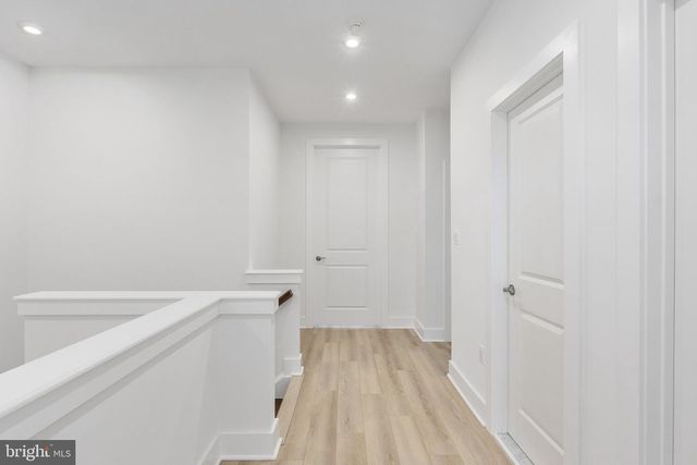 8456 BEGONIA LN, Lorton, VA 22079