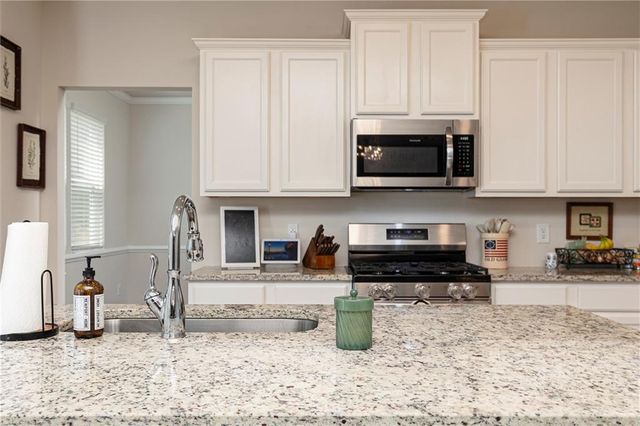 376 River Run Drive, Dallas, GA 30132