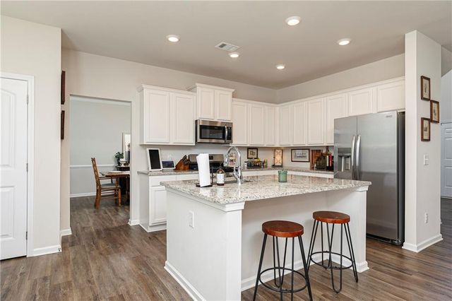 376 River Run Drive, Dallas, GA 30132