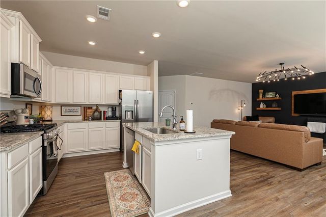 376 River Run Drive, Dallas, GA 30132