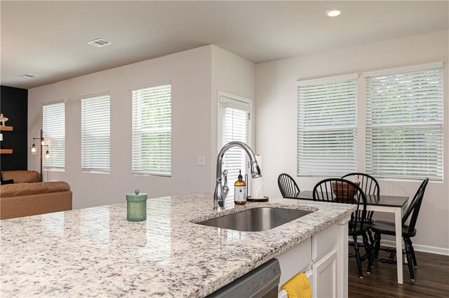 376 River Run Drive, Dallas, GA 30132