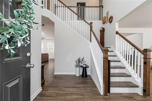 376 River Run Drive, Dallas, GA 30132