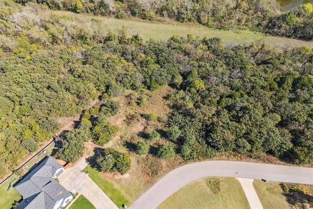 12416 Thelmas Way, Edmond, OK 73013