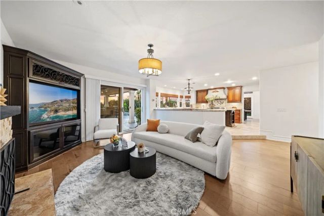 22101 Stillwater, Mission Viejo, CA 92692