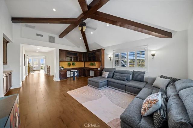 22101 Stillwater, Mission Viejo, CA 92692