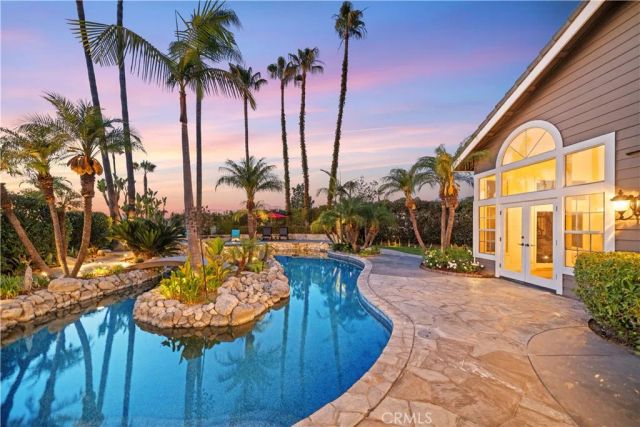 22101 Stillwater, Mission Viejo, CA 92692