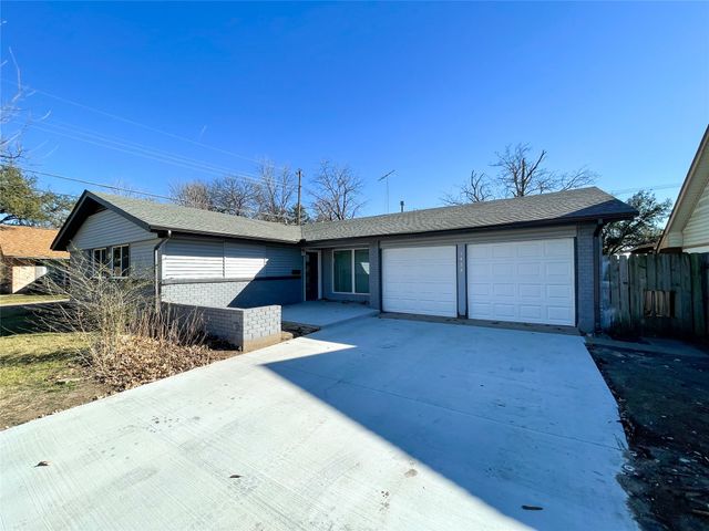 1422 Addington Street, Irving, TX 75062