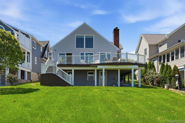 19 Hillside Avenue, Northport, NY 11768